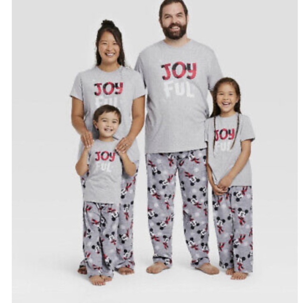 Woman’s Disney Mickey pajamas - Picture 3 of 4